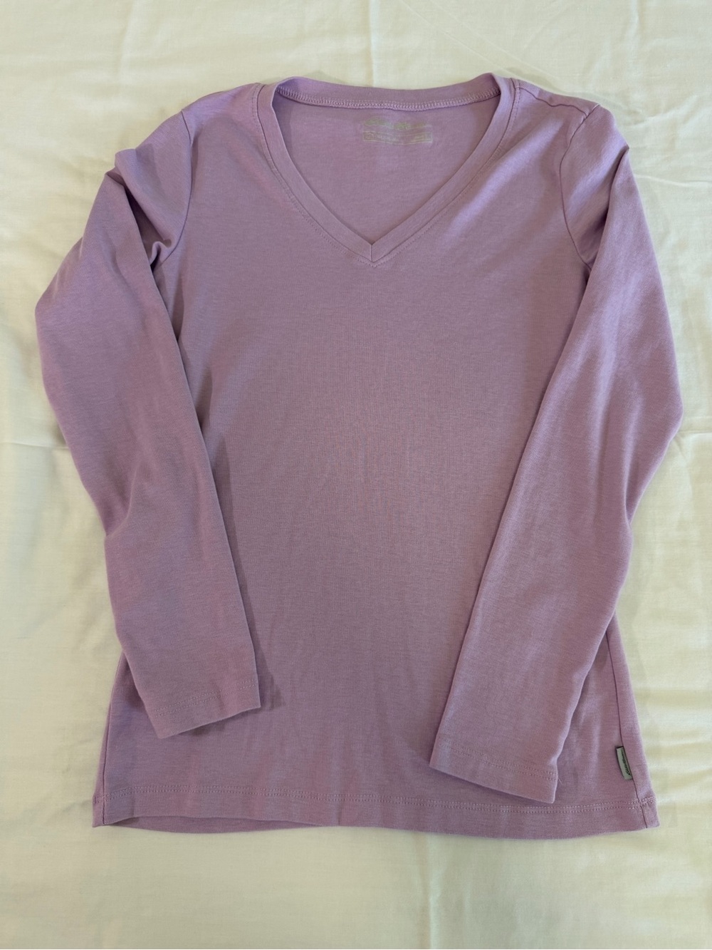 Eddie Bauer Lavender V-Neck Long Sleeve Top